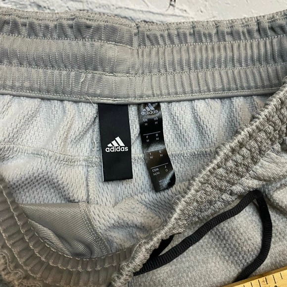 Adidas Pants Mens Medium Gray Athletic Sweat Pants streetwear climawarm Gym - Picture 4 of 8